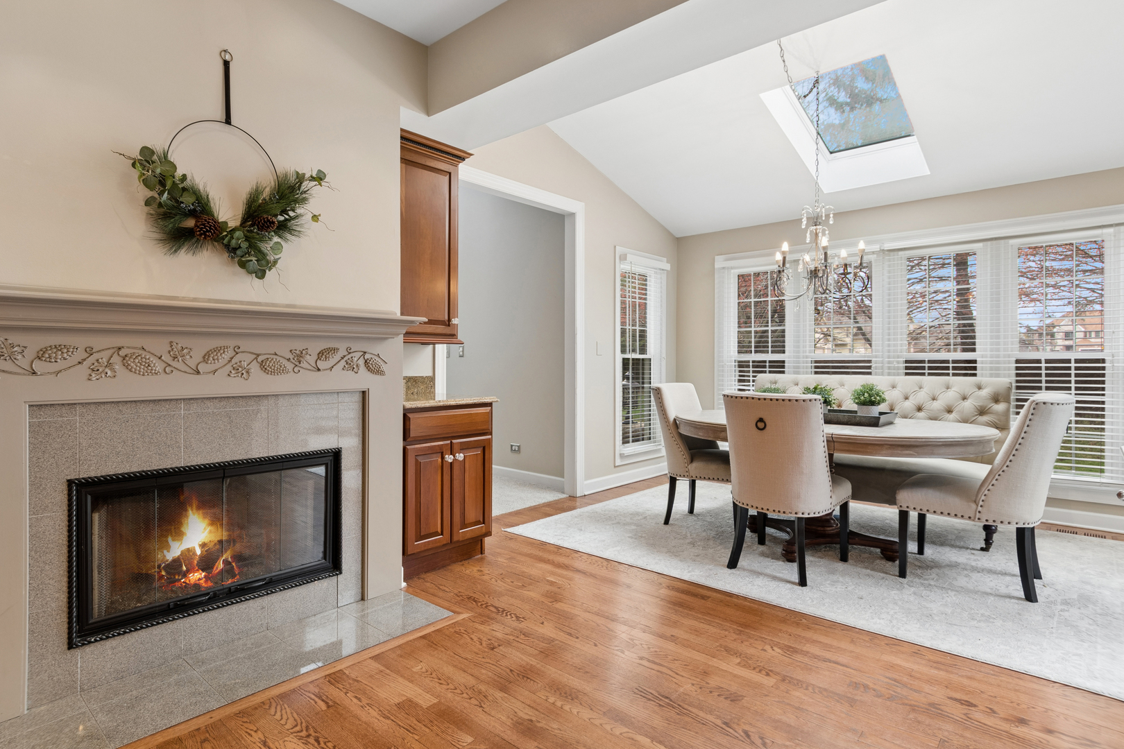 2321 Courtland Court, Aurora, IL 60502