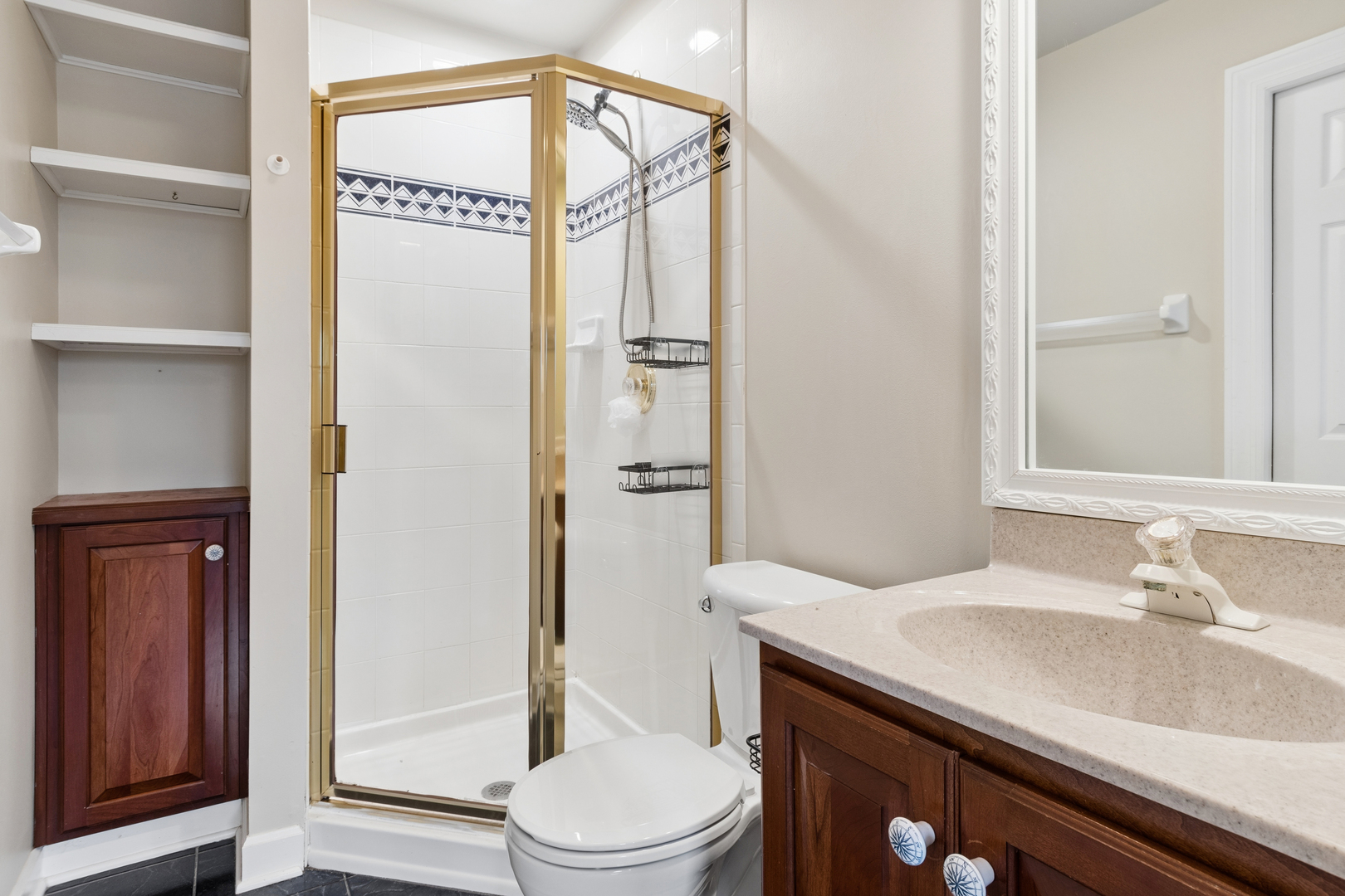 2321 Courtland Court, Aurora, IL 60502