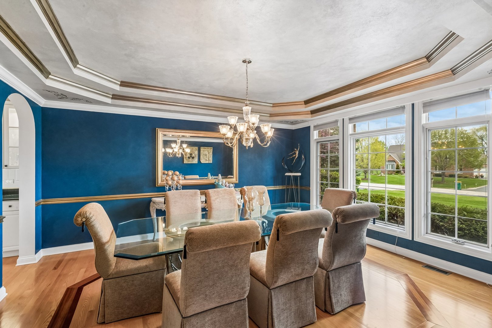 25246 N Abbey Glenn Drive, Hawthorn Woods, IL 60047