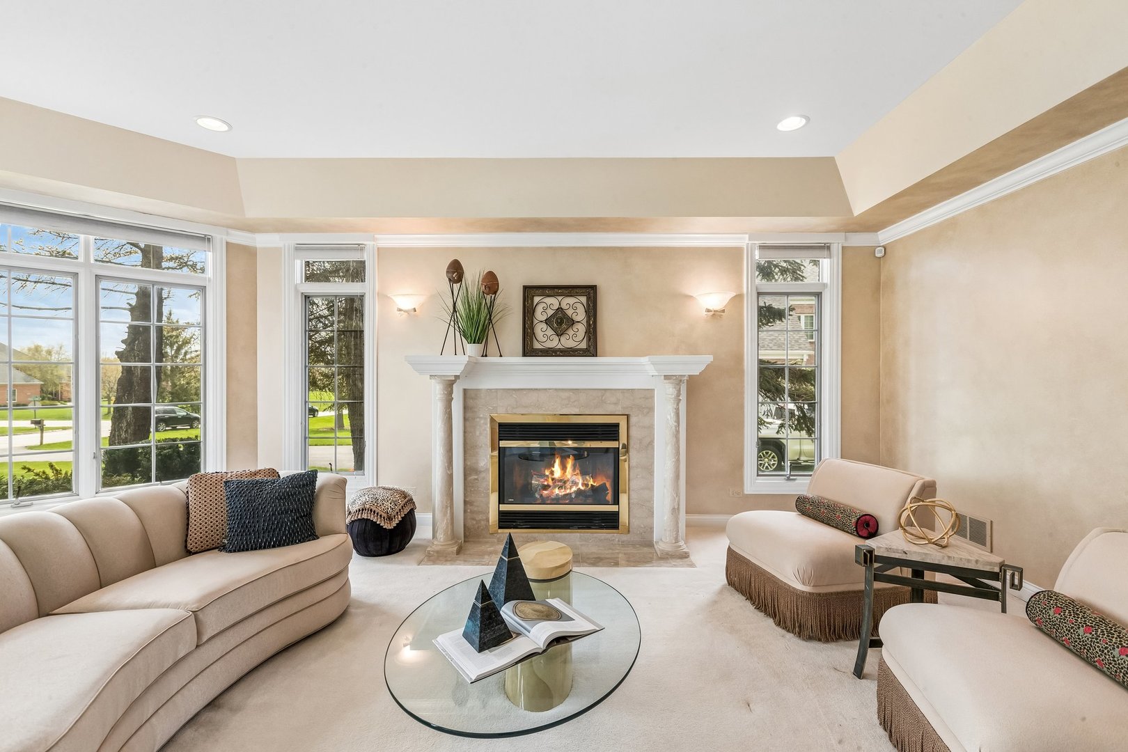 25246 N Abbey Glenn Drive, Hawthorn Woods, IL 60047