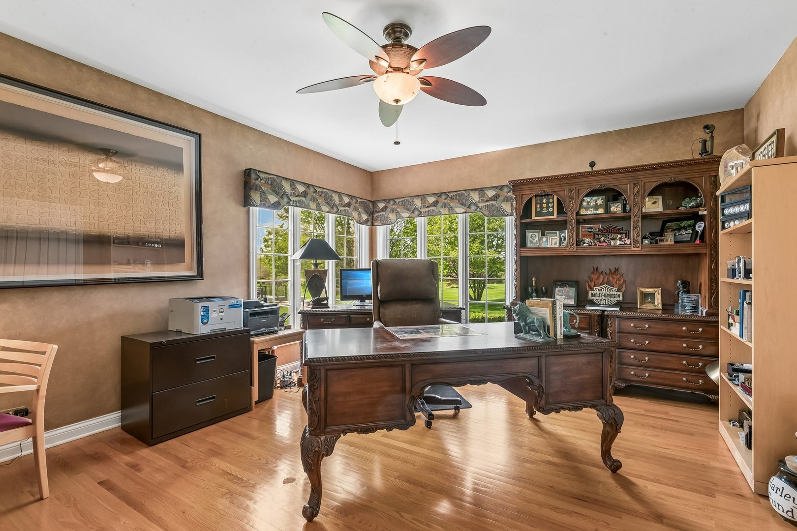 25246 N Abbey Glenn Drive, Hawthorn Woods, IL 60047