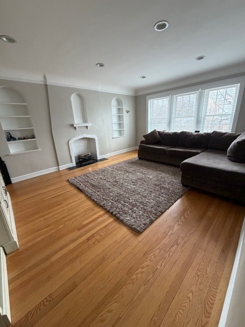 4820 Elm Street #3, Skokie, IL 60077