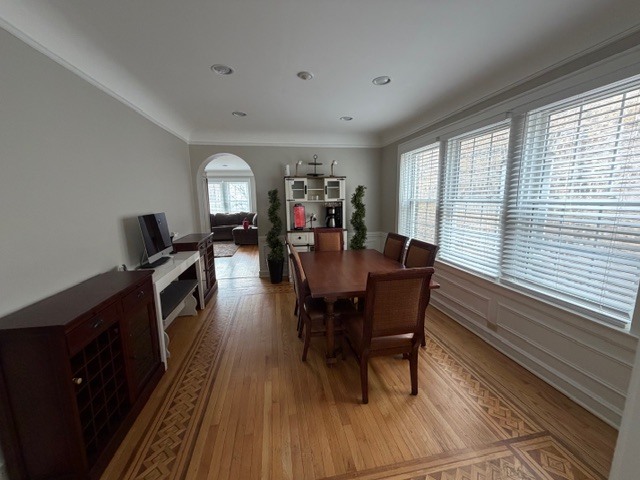 4820 Elm Street #3, Skokie, IL 60077