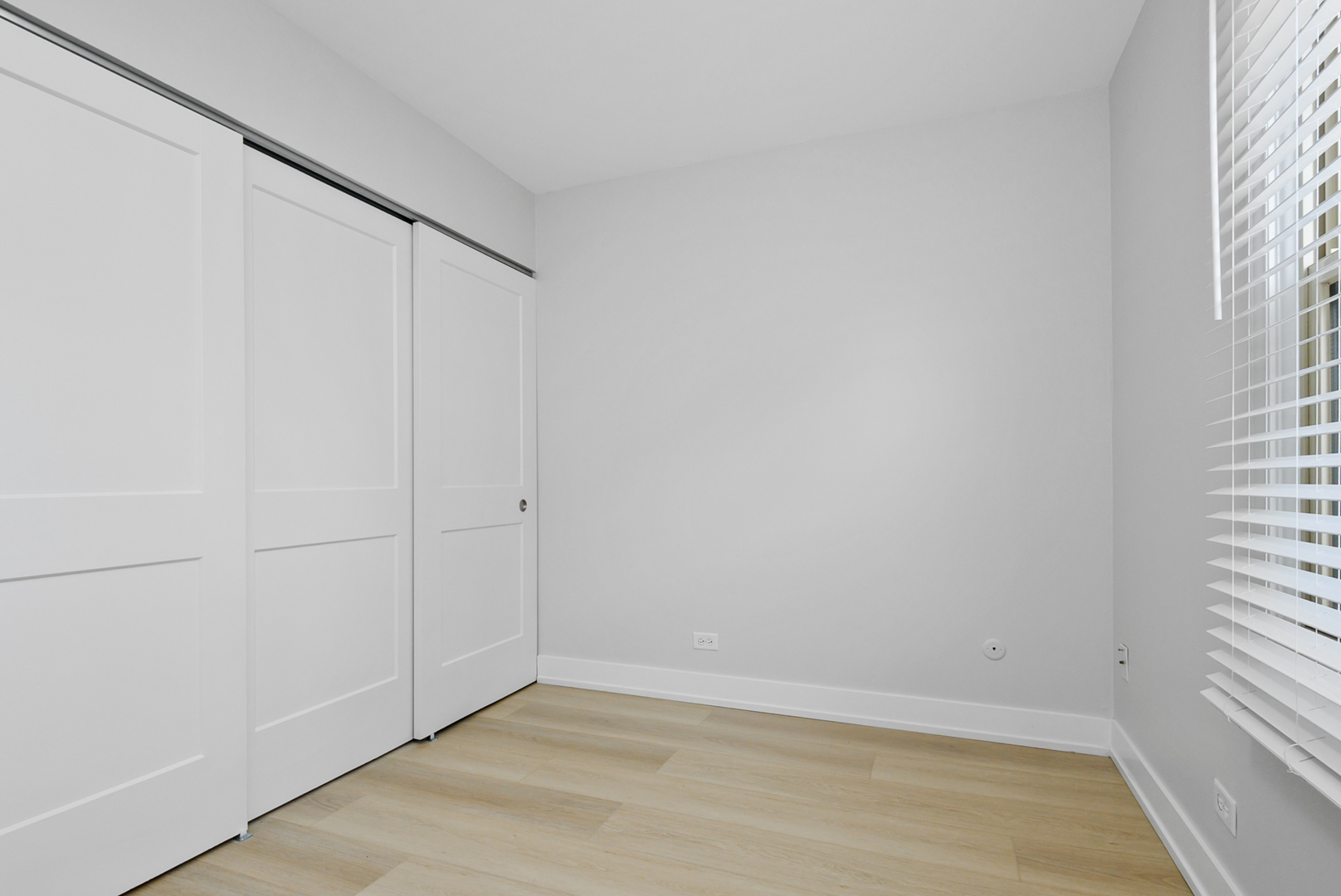 7800 W Kingston Drive, Frankfort, IL 60423