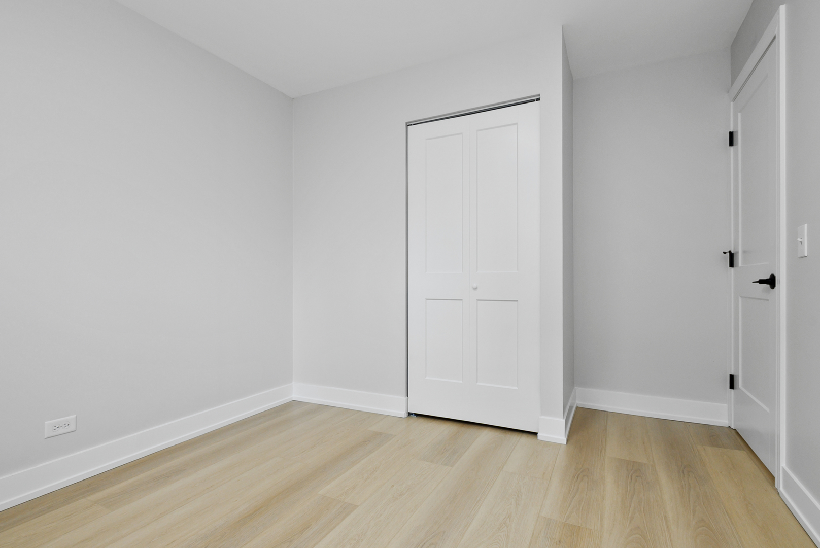 7800 W Kingston Drive, Frankfort, IL 60423