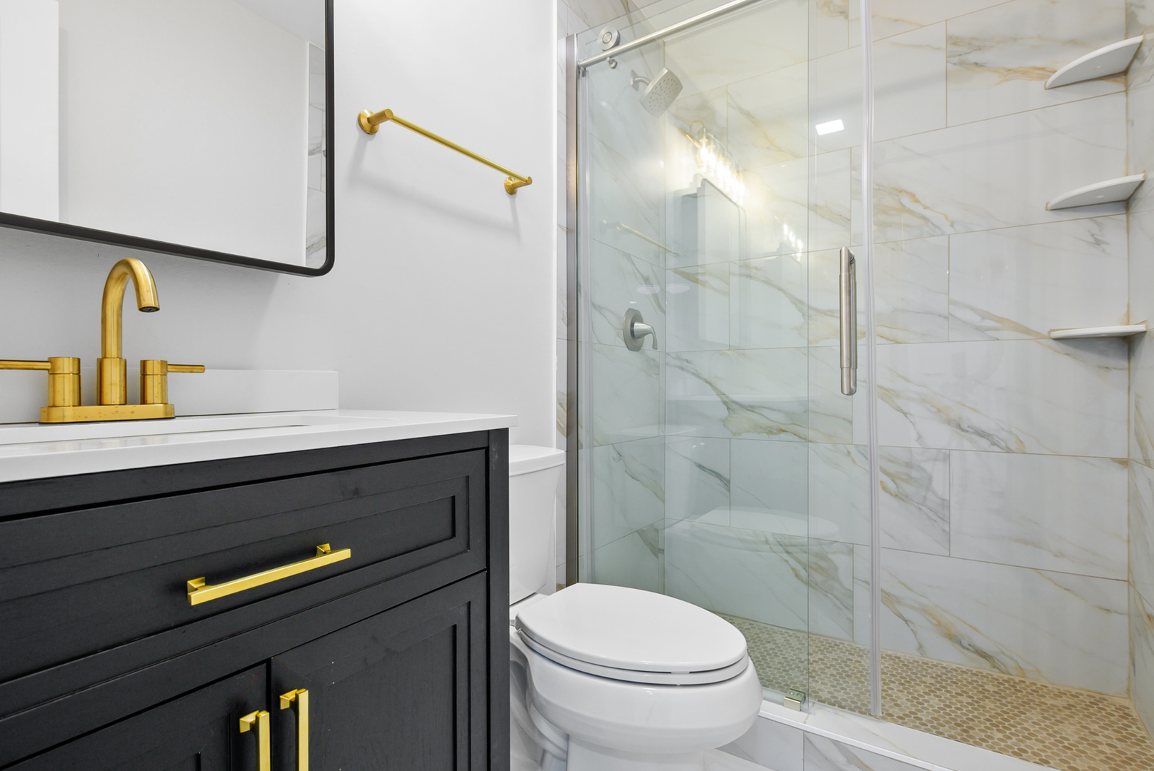 7800 W Kingston Drive, Frankfort, IL 60423