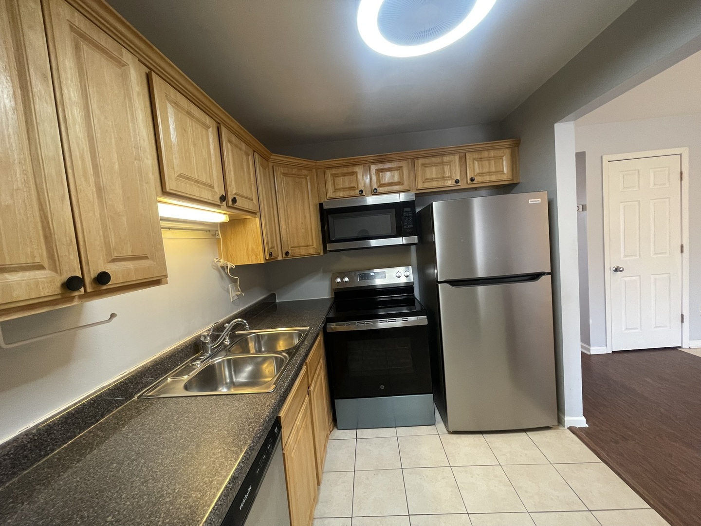 444 E Osage Lane #2A, Palatine, IL 60074