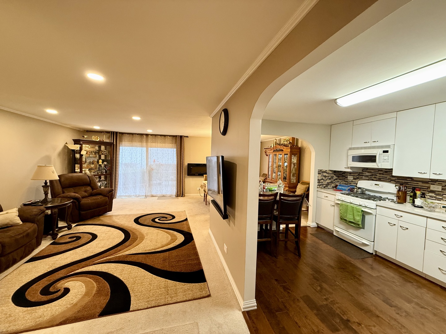 534 Hummingbird Lane, Deerfield, IL 60015