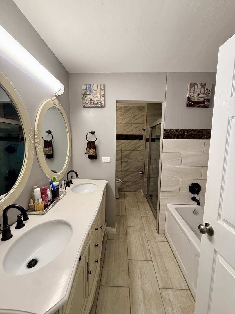 534 Hummingbird Lane, Deerfield, IL 60015