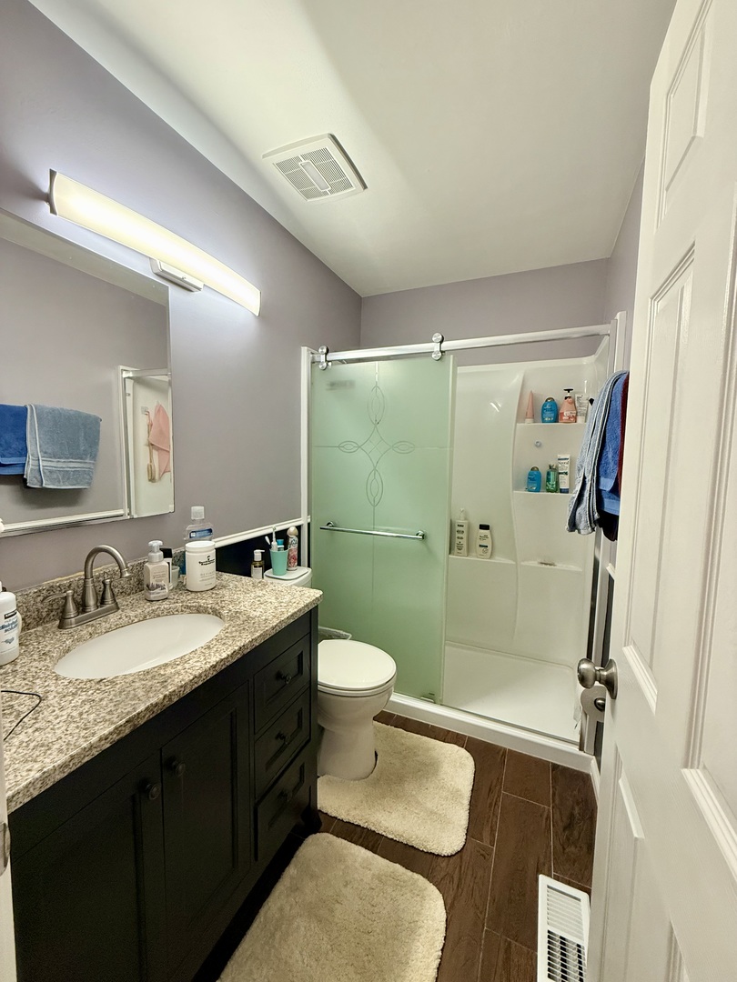 534 Hummingbird Lane, Deerfield, IL 60015