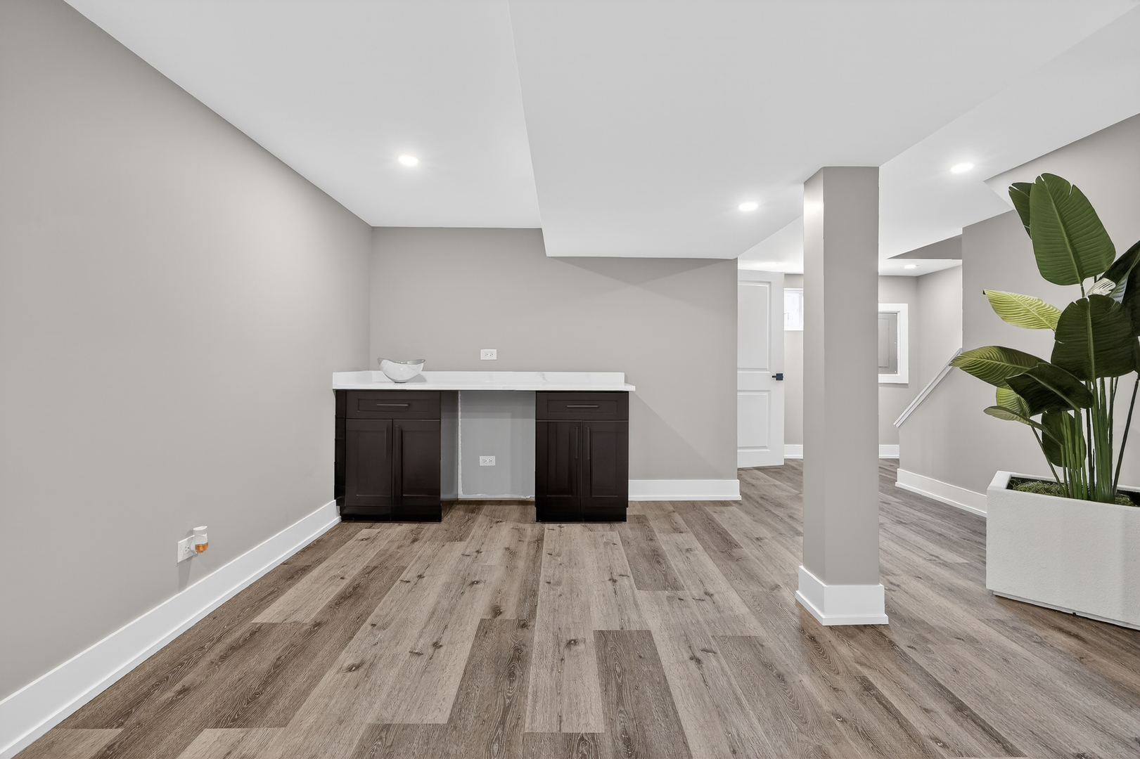 10533 S Whipple Street, Chicago, IL 60655