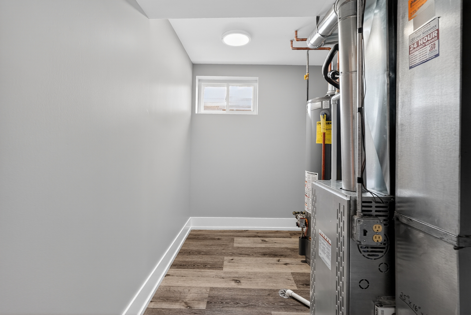 10533 S Whipple Street, Chicago, IL 60655