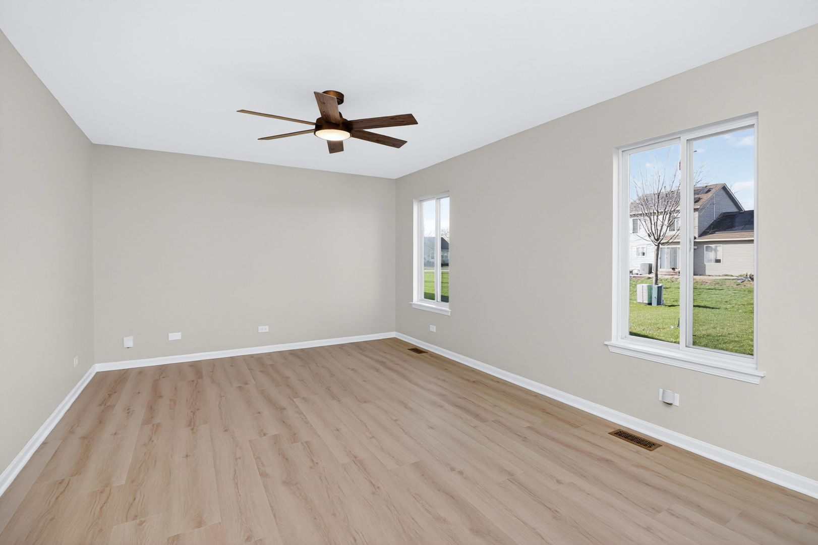 608 Hemmingsen Street, Plano, IL 60545