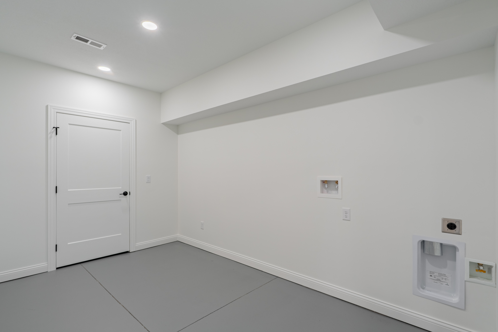 214 Allison Road, Lexington, IL 61753