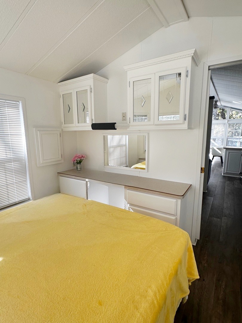 21-54 Woodhaven Lakes Drive, Sublette, IL 61367