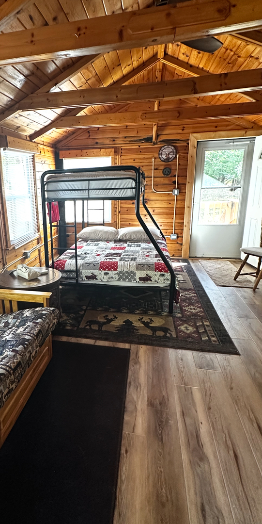 21-54 Woodhaven Lakes Drive, Sublette, IL 61367