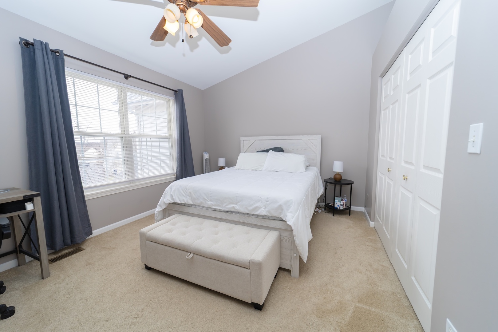 2669 N Augusta Drive, Wadsworth, IL 60083