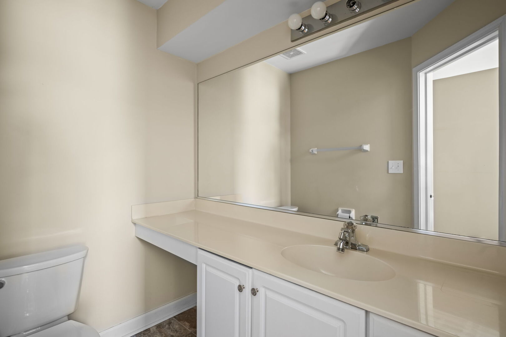 1165 Windham Lane #1165, Elk Grove Village, IL 60007