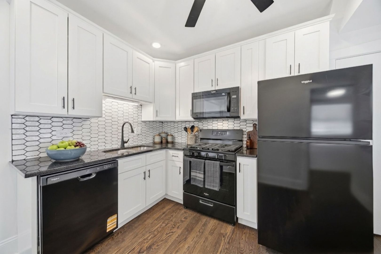 12211 Irving Avenue, Blue Island, IL 60406