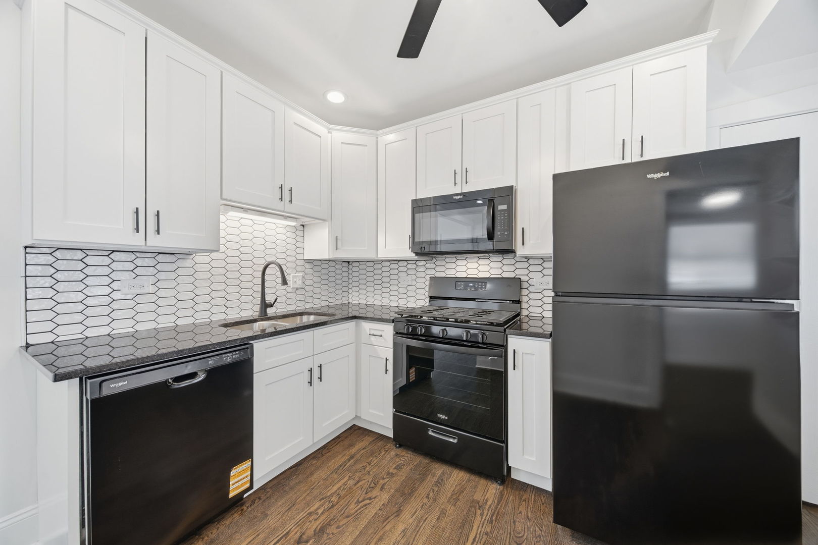 12211 Irving Avenue, Blue Island, IL 60406