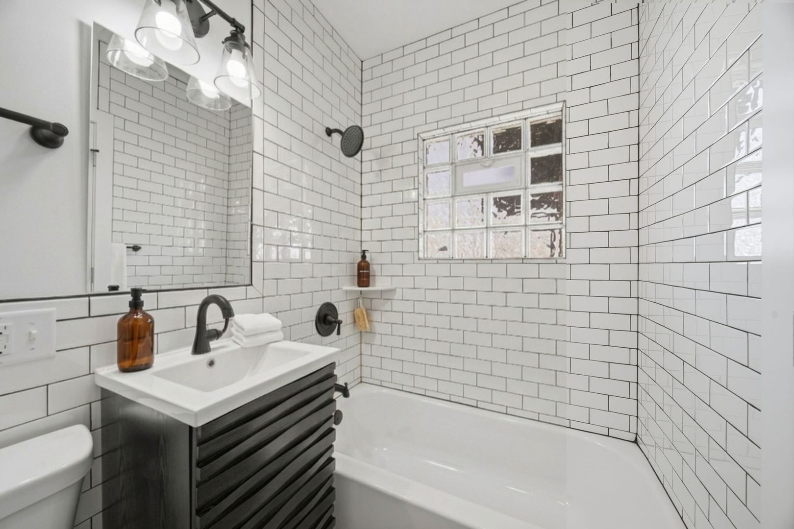 12211 Irving Avenue, Blue Island, IL 60406