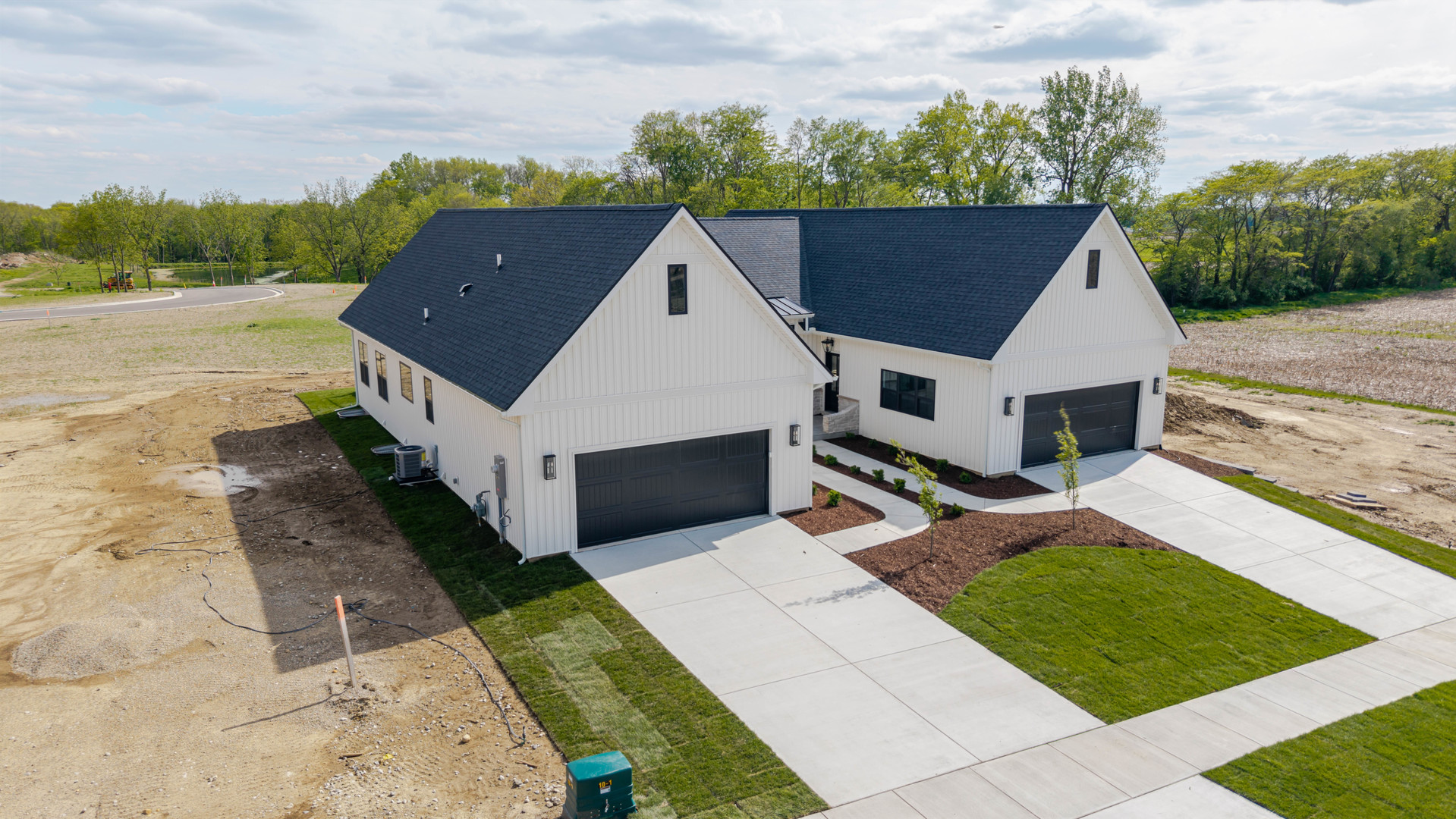 212 Allison Road, Lexington, IL 61753