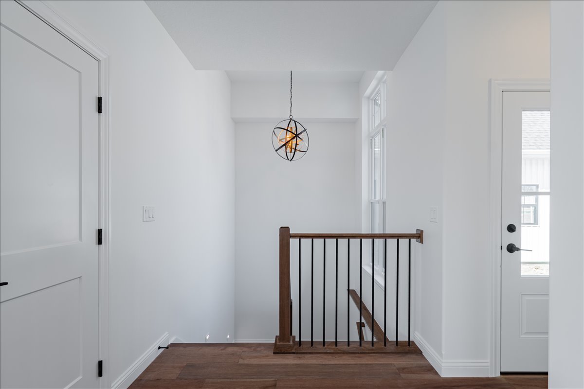 212 Allison Road, Lexington, IL 61753