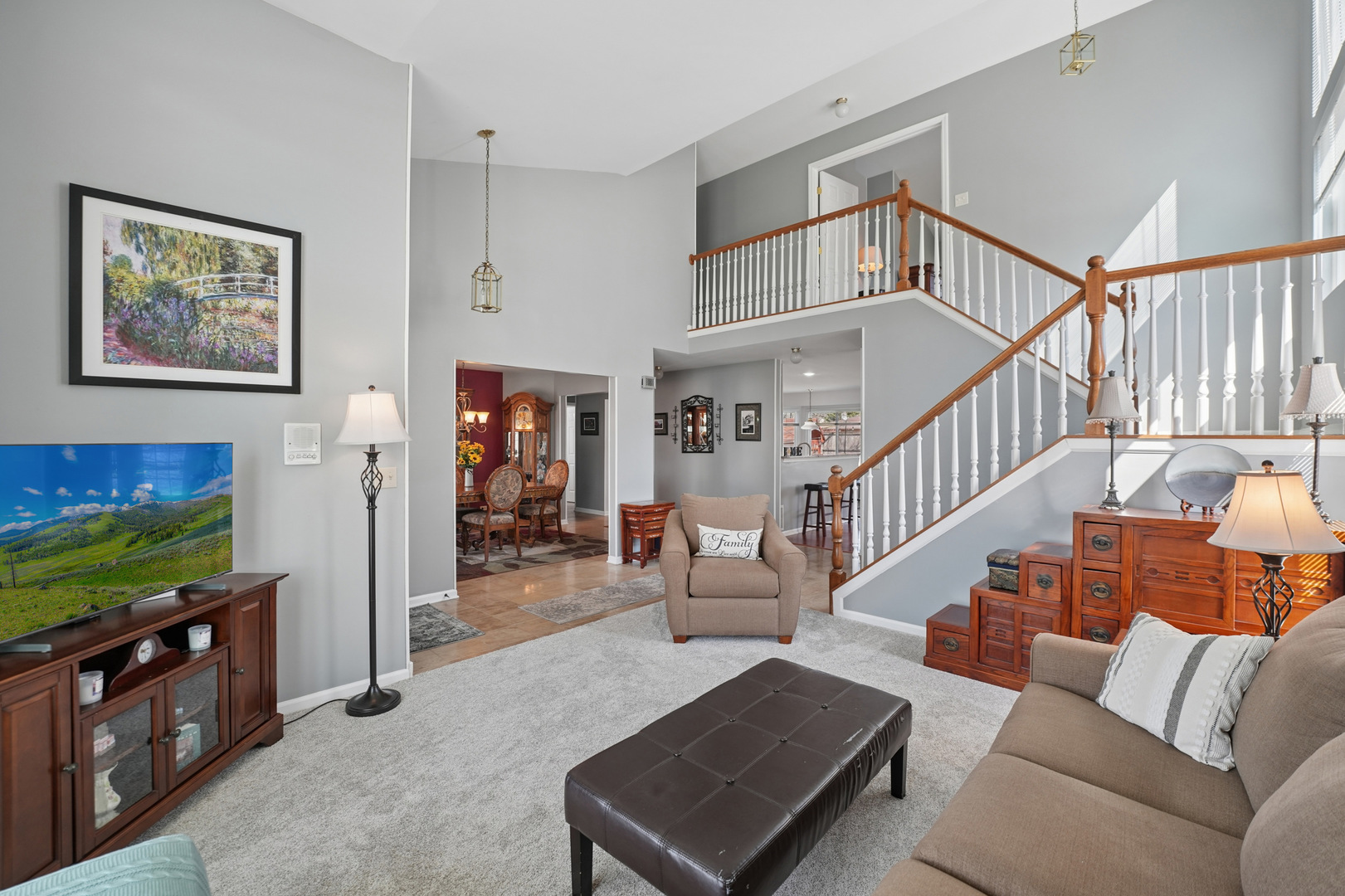 829 Renaissance Drive, Carol Stream, IL 60188