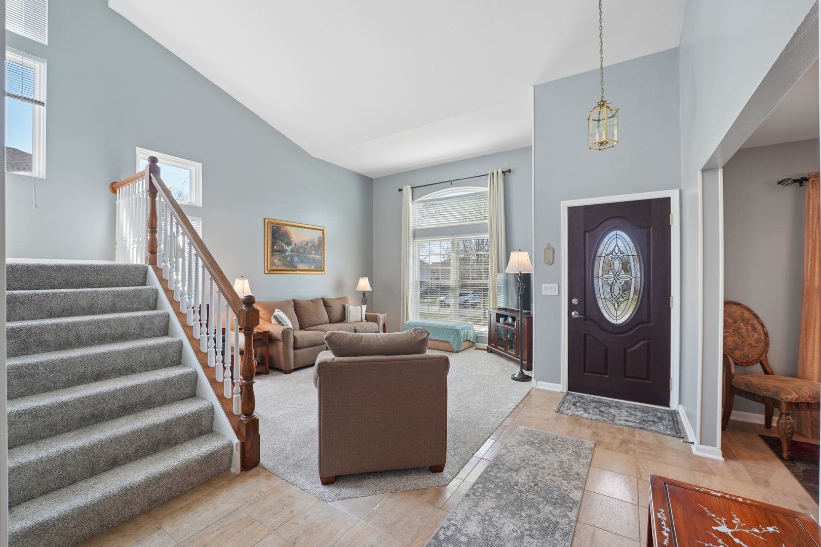 829 Renaissance Drive, Carol Stream, IL 60188