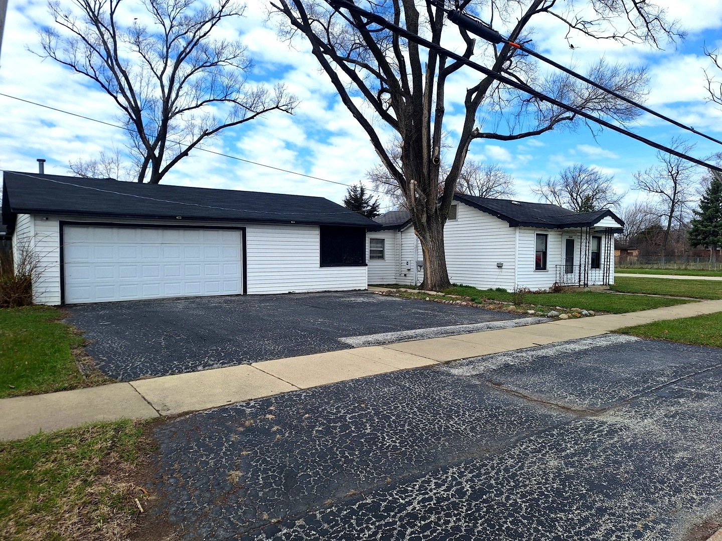 7434 S Nottingham Avenue, Chicago, IL 60638