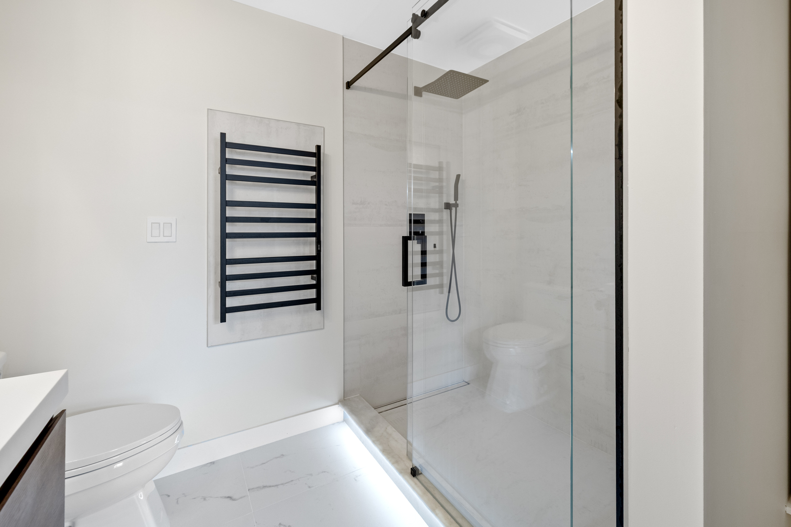 145 E Raleigh Court, Bloomingdale, IL 60108