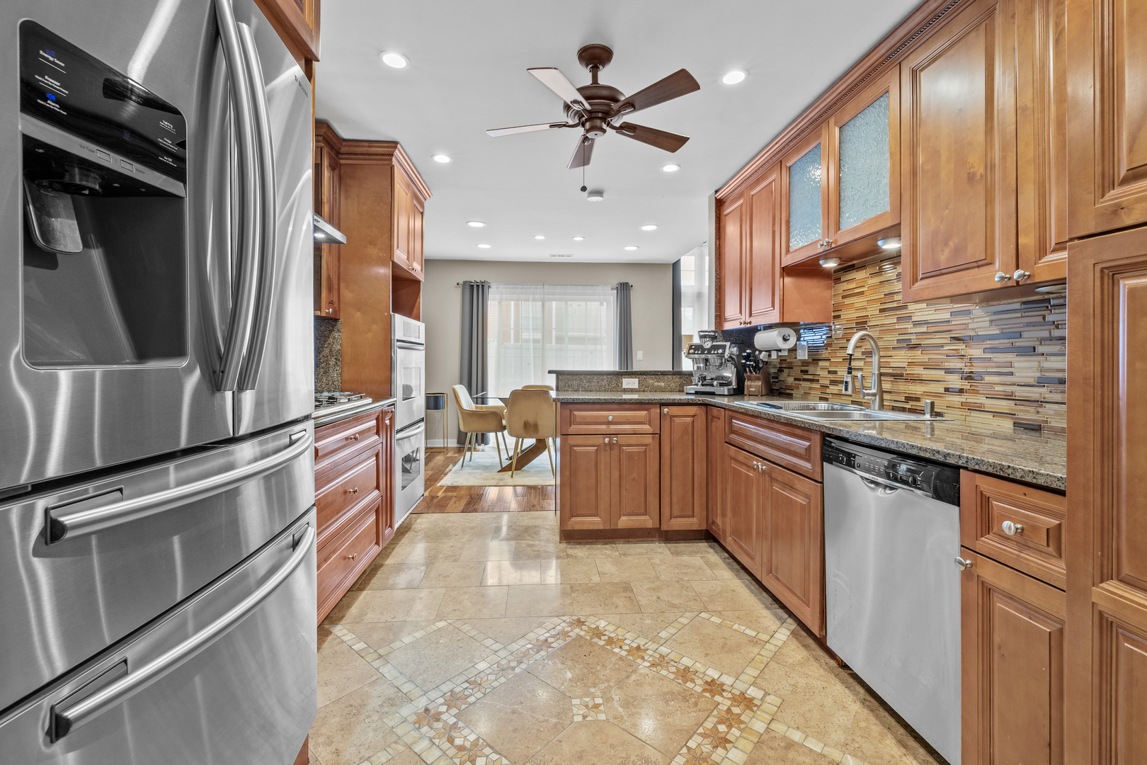 145 E Raleigh Court, Bloomingdale, IL 60108