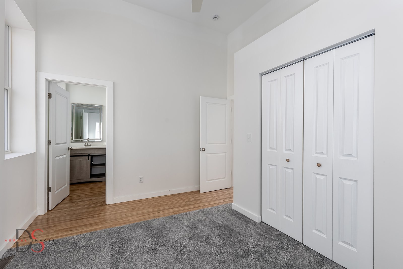 130 W Scott Street, Seneca, IL 61360