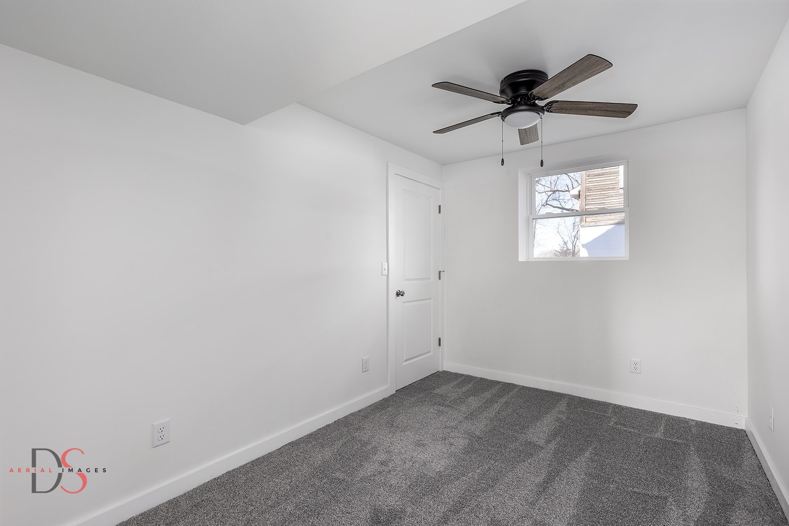 130 W Scott Street, Seneca, IL 61360