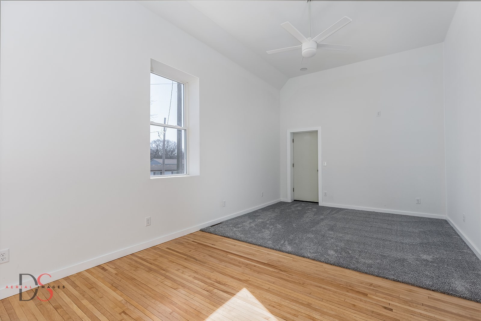 130 W Scott Street, Seneca, IL 61360