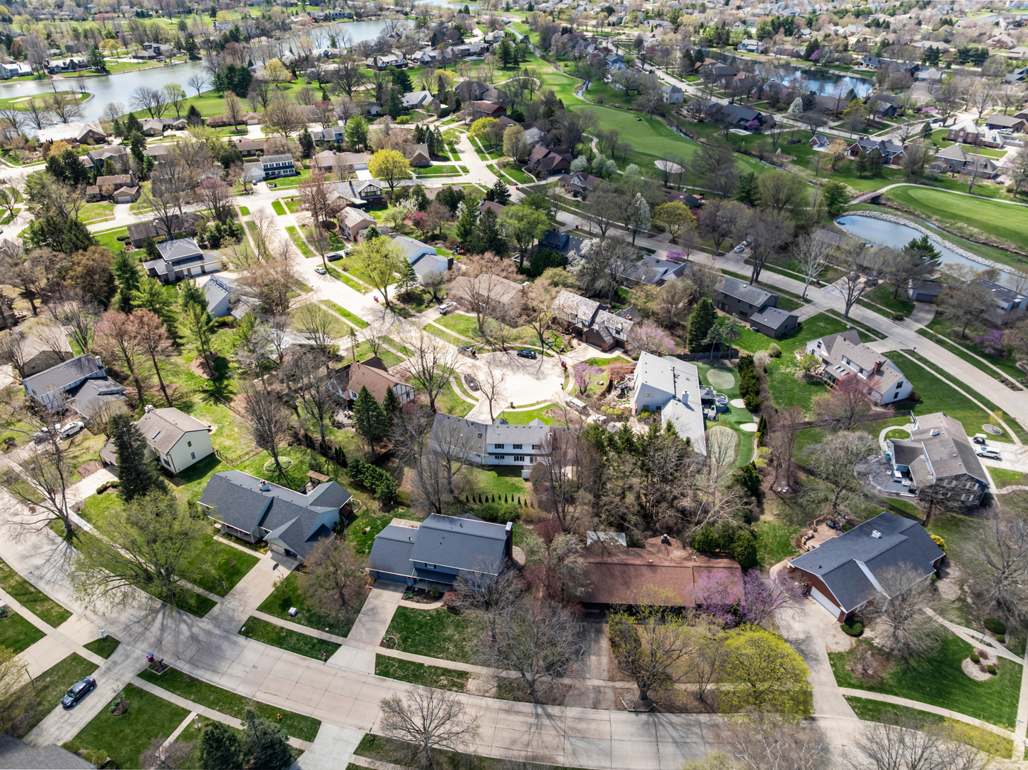 1908 Woodfield Road, Champaign, IL 61822