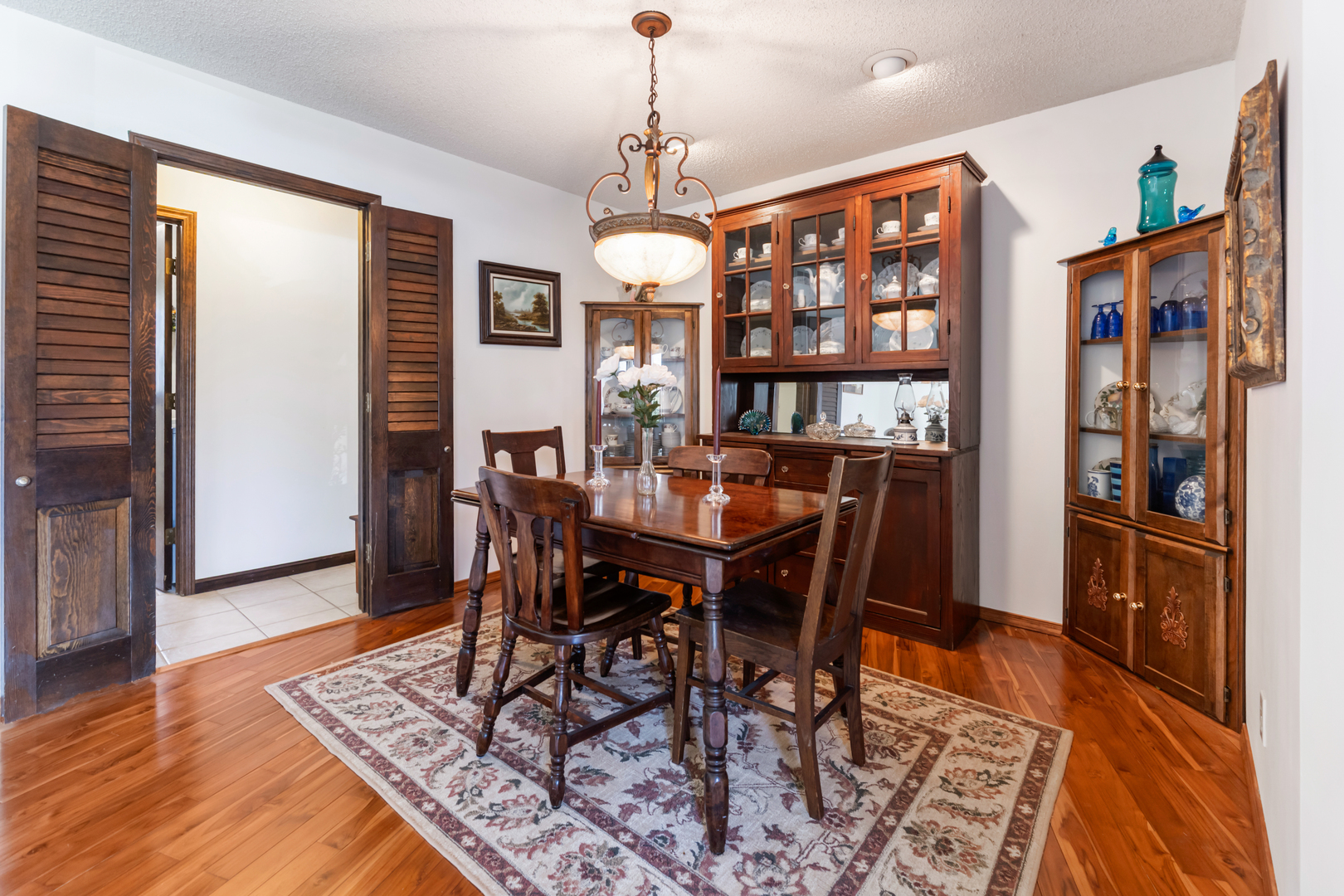 1908 Woodfield Road, Champaign, IL 61822