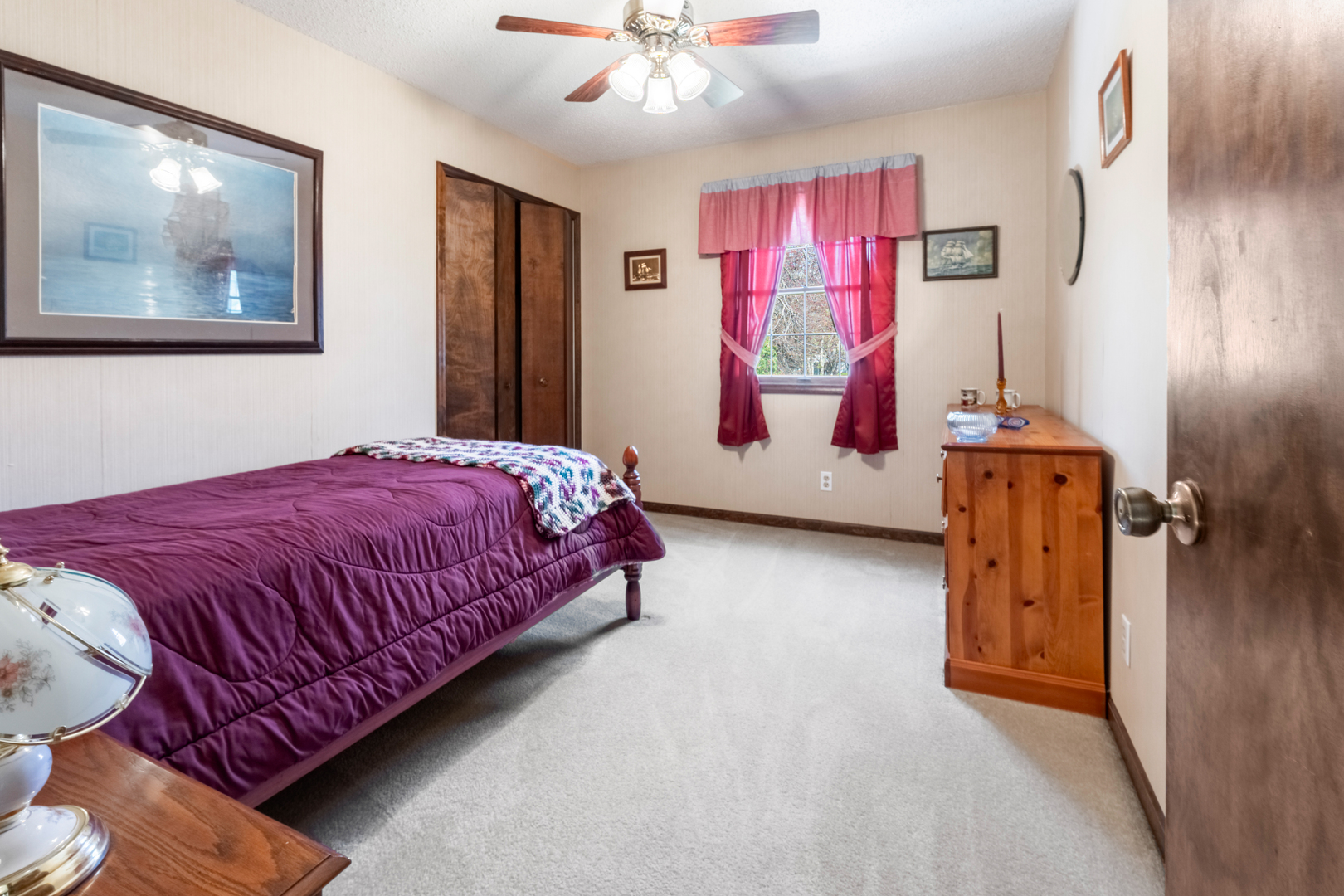 1908 Woodfield Road, Champaign, IL 61822