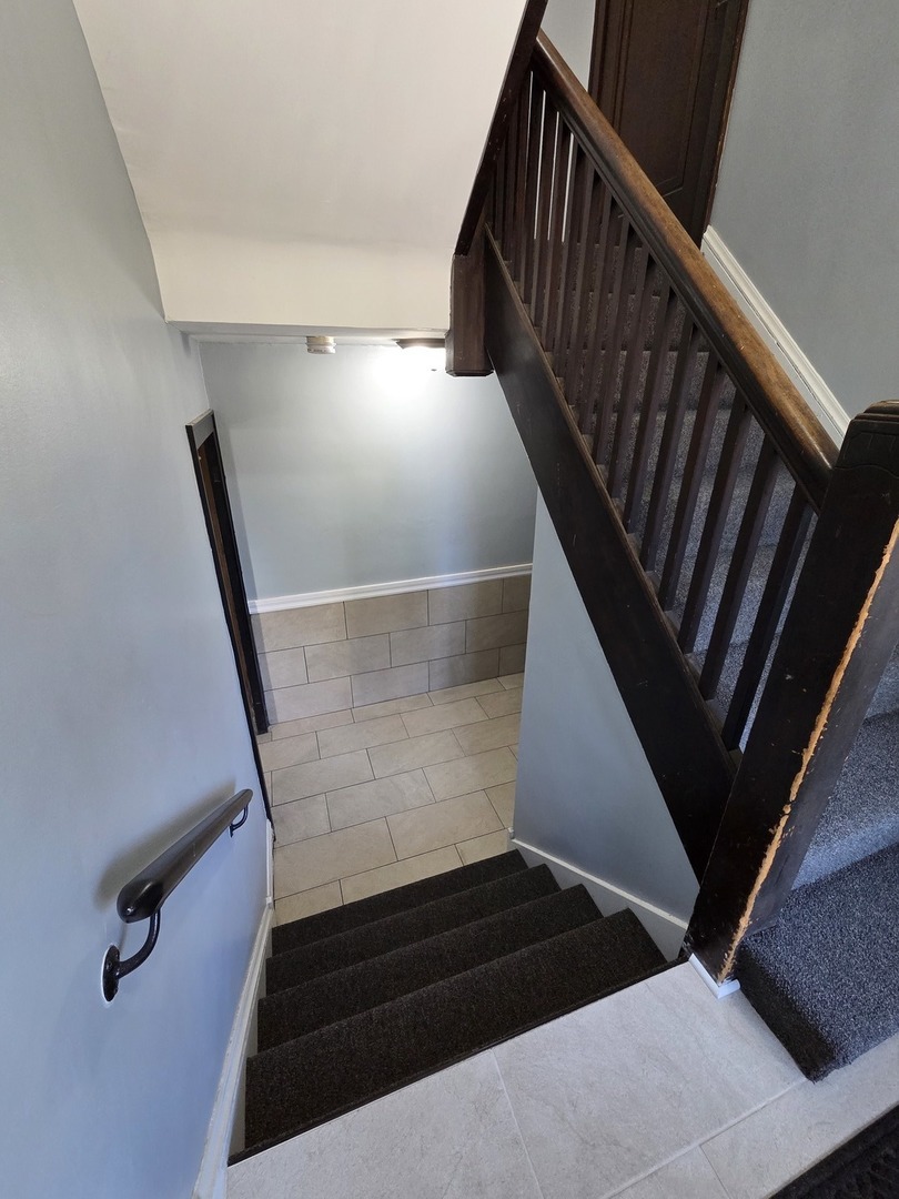 4252 Prescott Avenue, Lyons, IL 60534