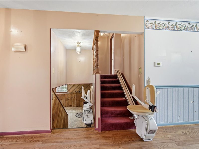 208 NW Madison Street, Hopedale, IL 61747