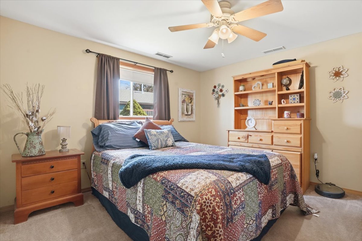 10606 W Eastwood Road, Beach Park, IL 60087