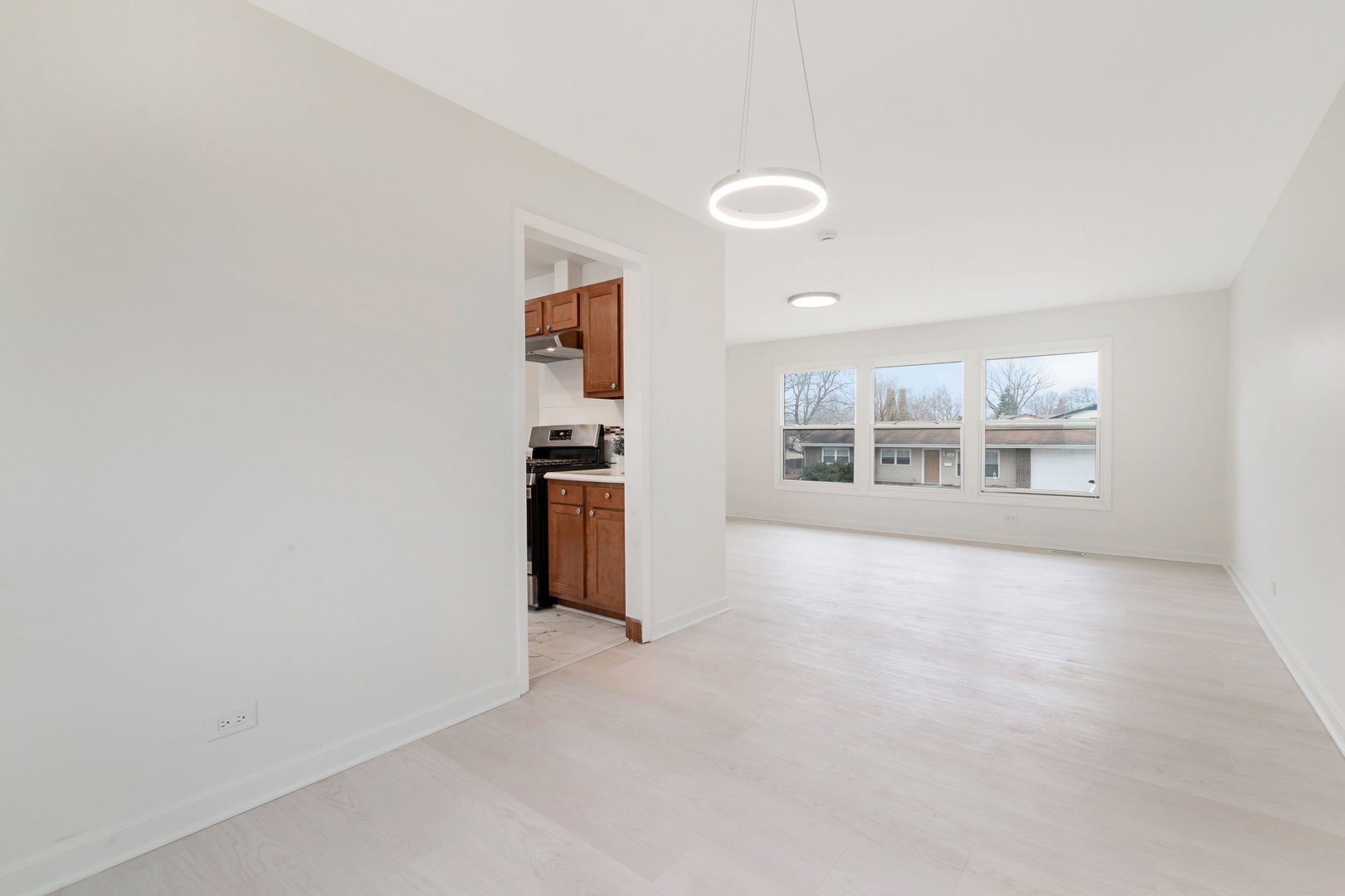 Hanover Park, IL 60133