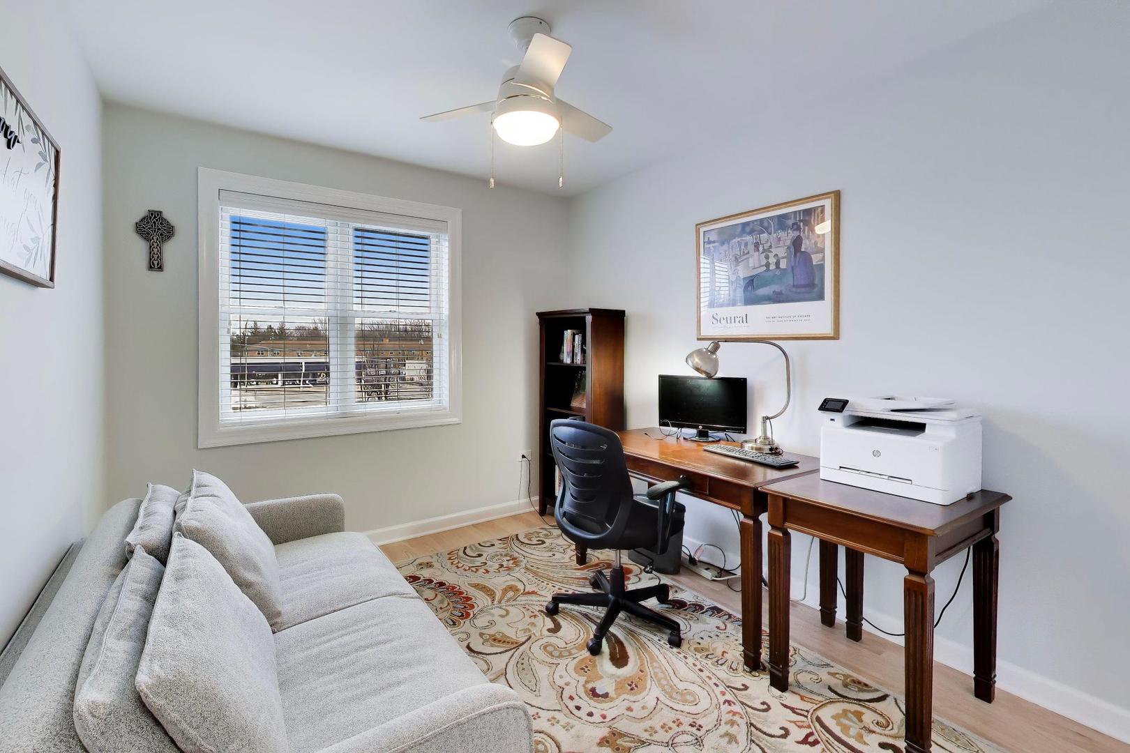 207 S Evergreen Avenue, Arlington Heights, IL 60005