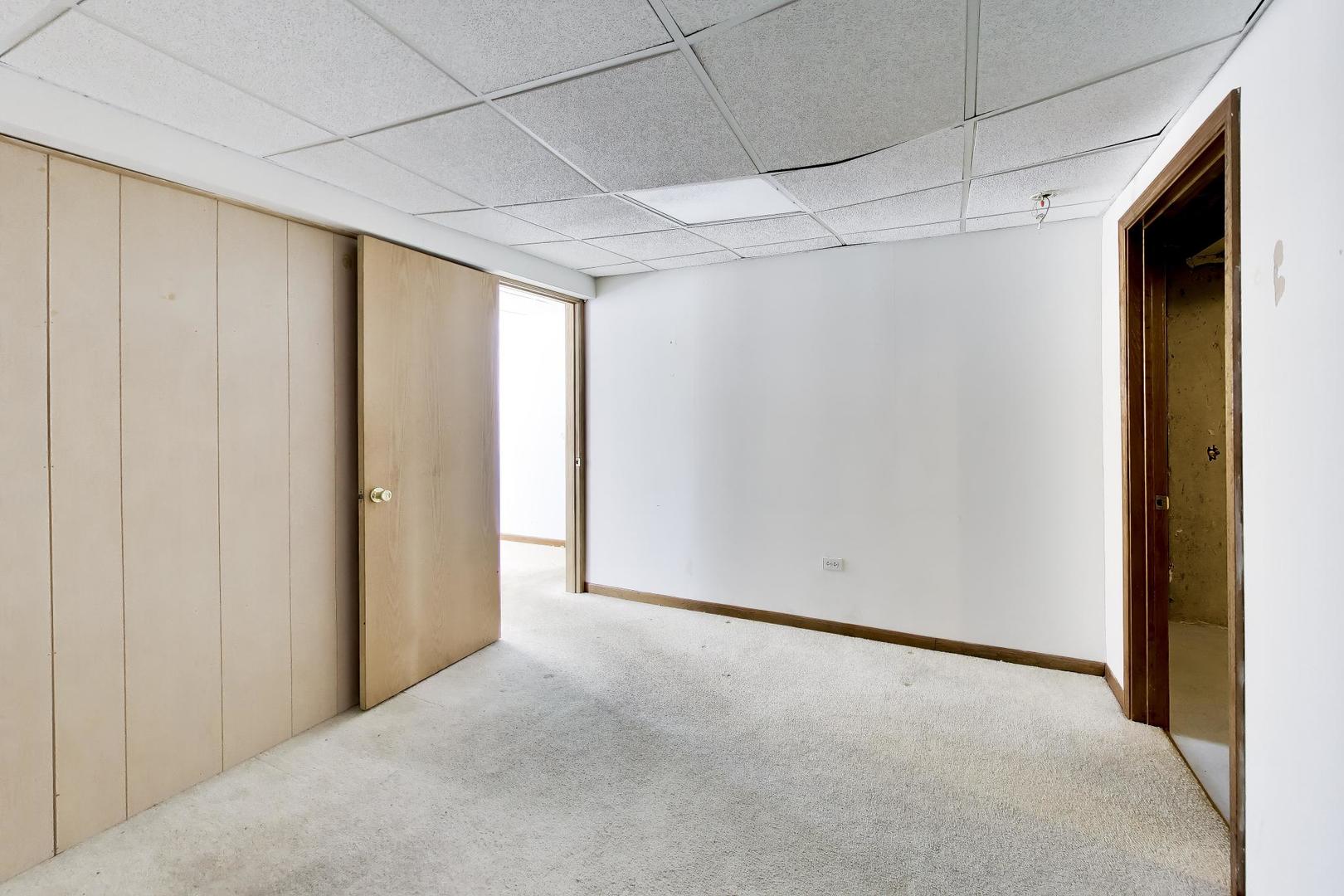 5576 Lavender Court, Rolling Meadows, IL 60008