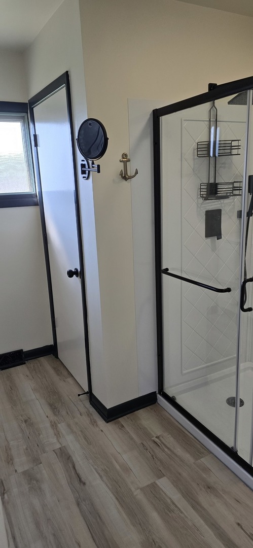 205 N Dale Avenue, McHenry, IL 60050