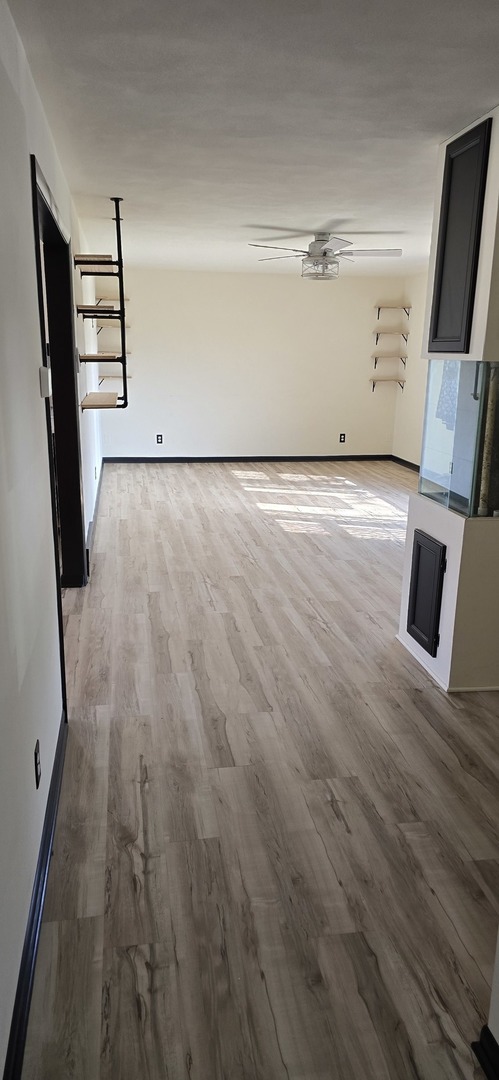 205 N Dale Avenue, McHenry, IL 60050