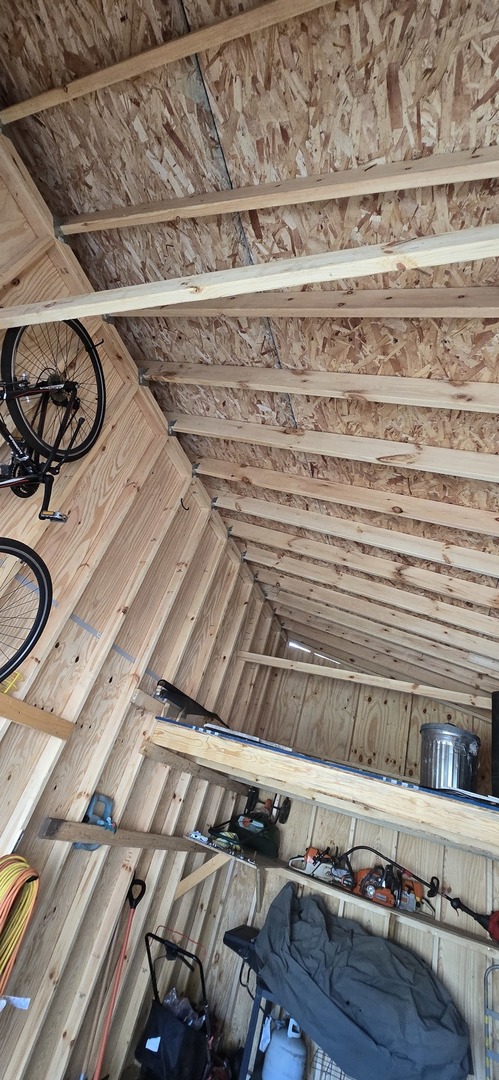 205 N Dale Avenue, McHenry, IL 60050