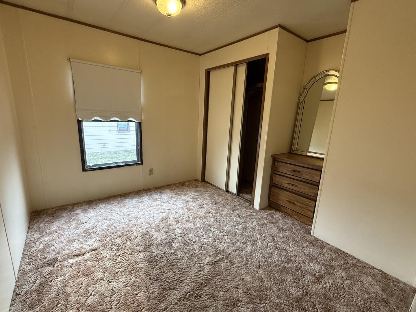 608 Tanglewood Road, Matteson, IL 60443