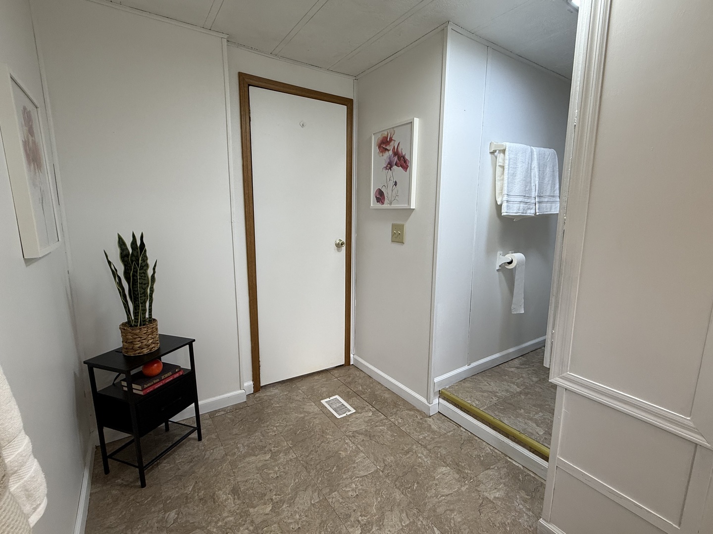 608 Tanglewood Road, Matteson, IL 60443