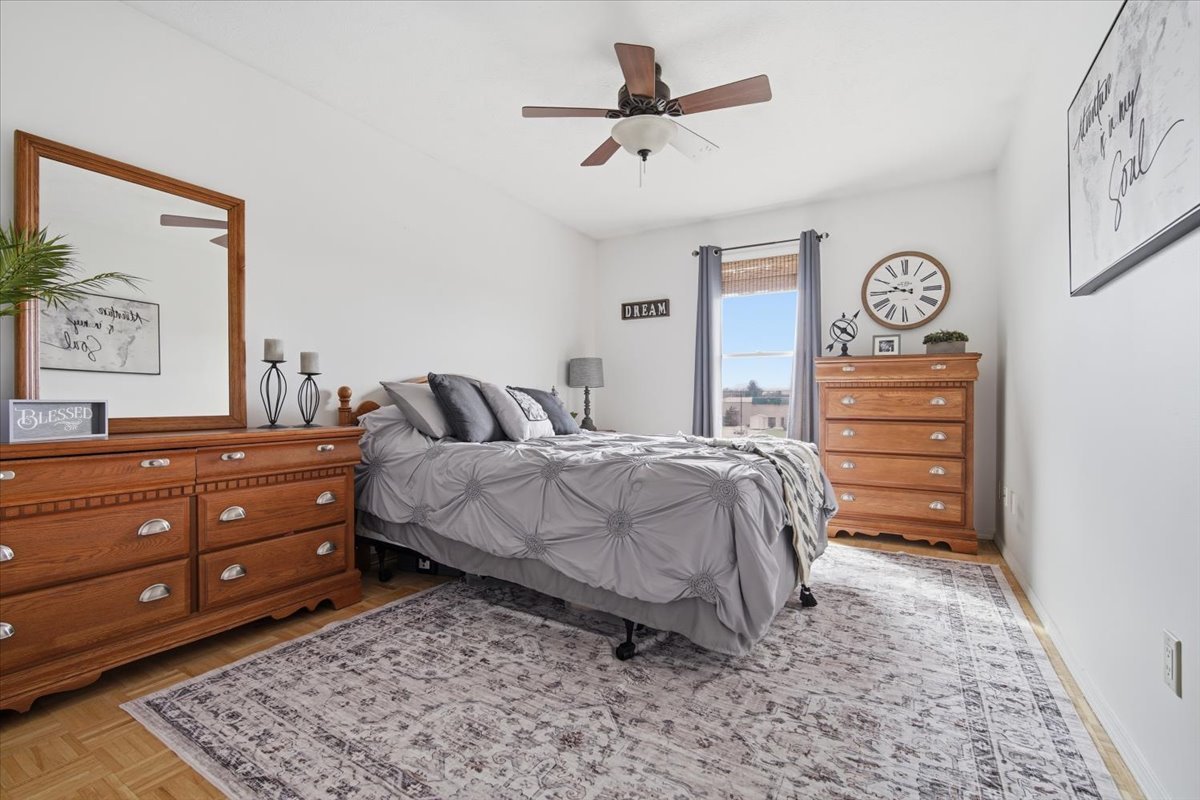 22 Long Cove Court, Bloomington, IL 61704